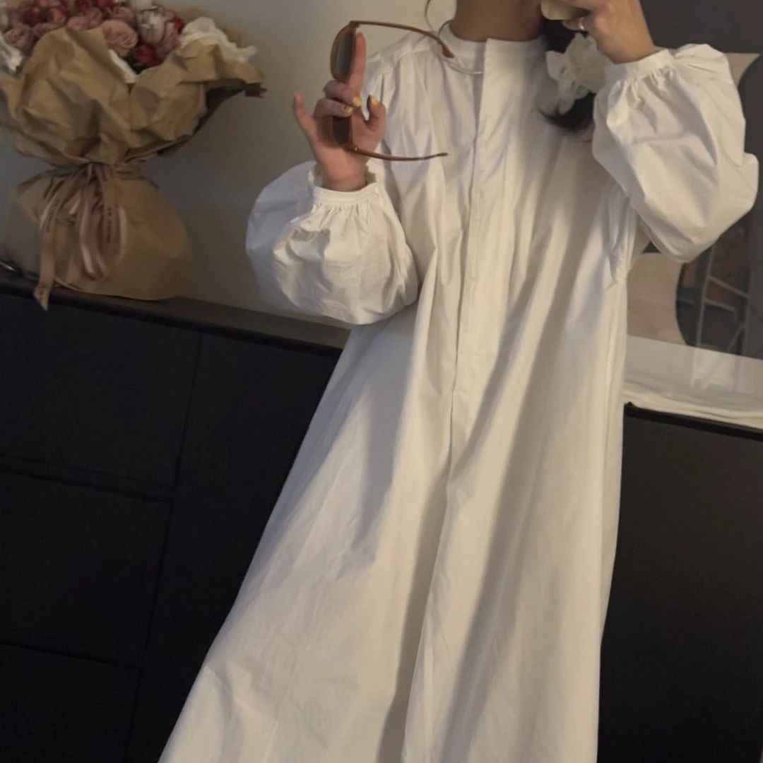 自制小众设计白色灯笼袖圆领连衣裙