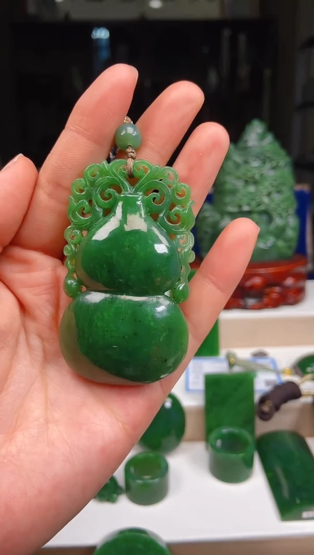 【闪购商品】和田玉挂件未镶嵌1