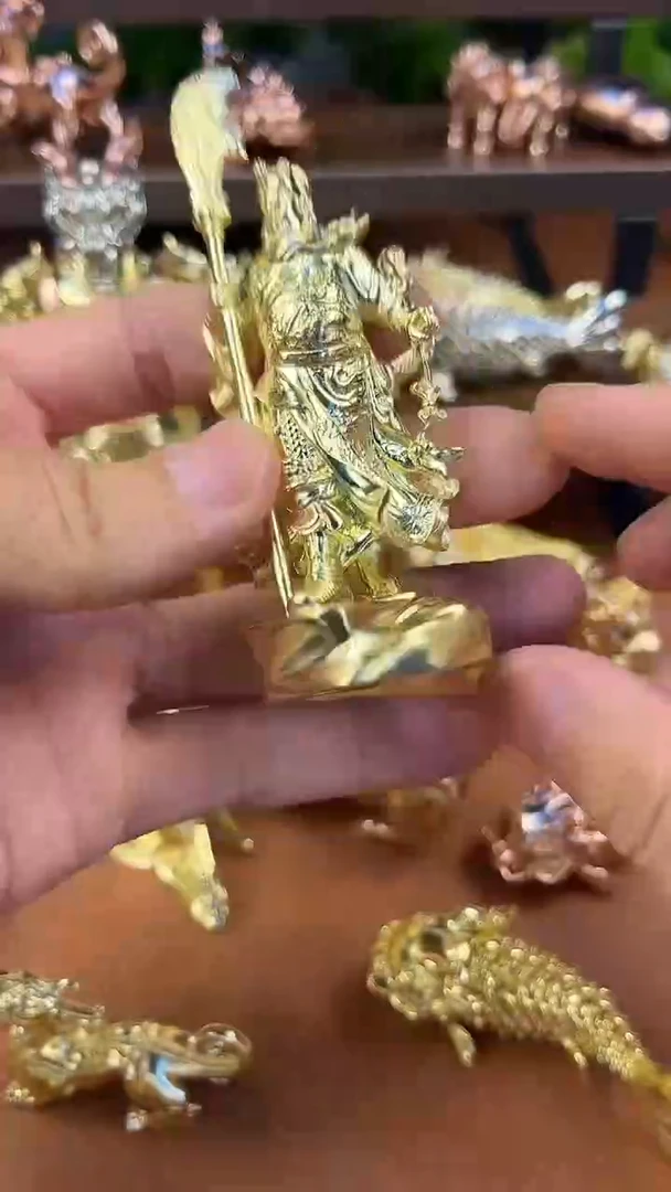 关公实心摆件铜器