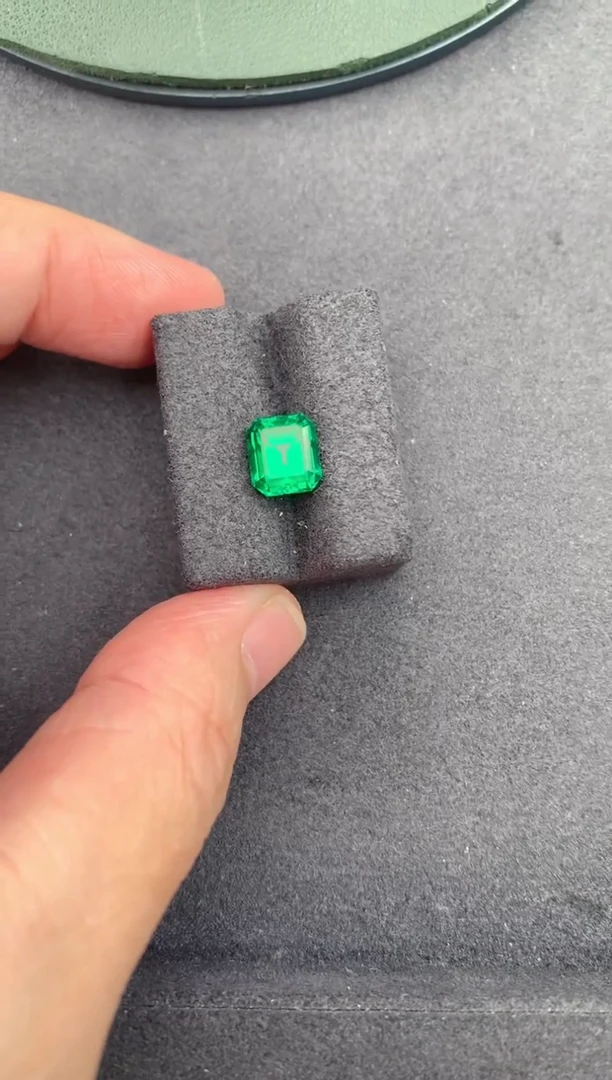 裸石祖母绿2.5ct天然祖母绿 定制 bc