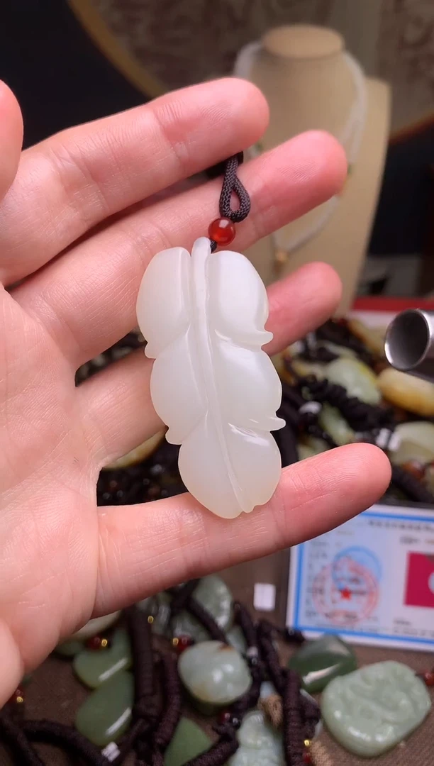 颈饰未镶嵌和田玉新疆料青海料清水和田玉吊坠