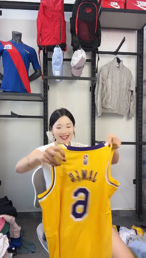 591编码 耐克卫衣服饰过款为准 尺码