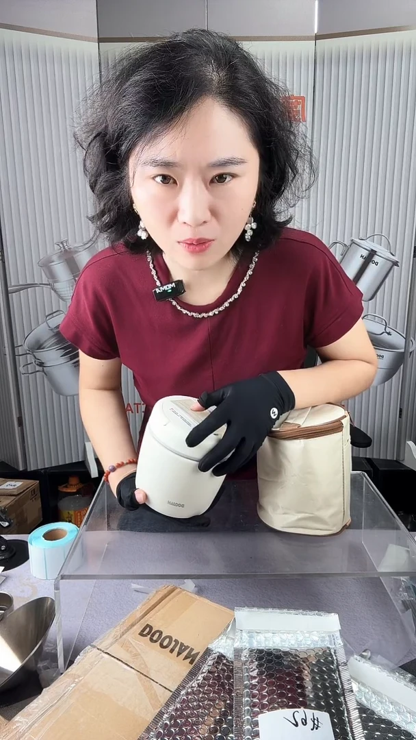 保温饭盒加保温袋