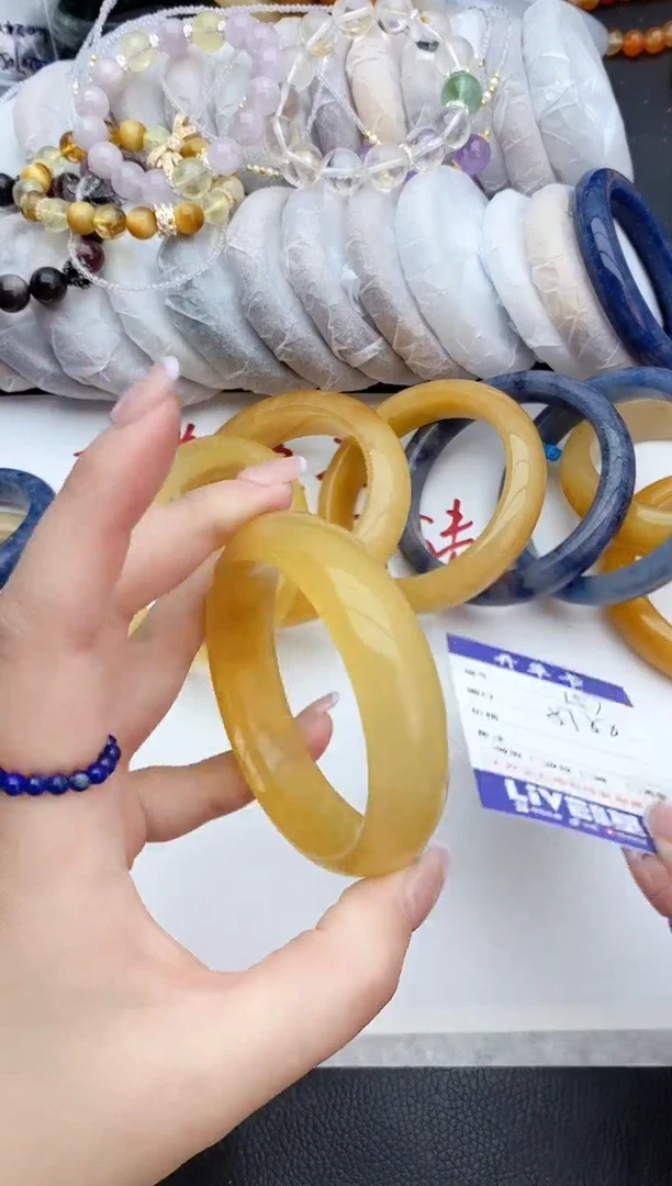 石英质玉未镶嵌手镯157+57/58