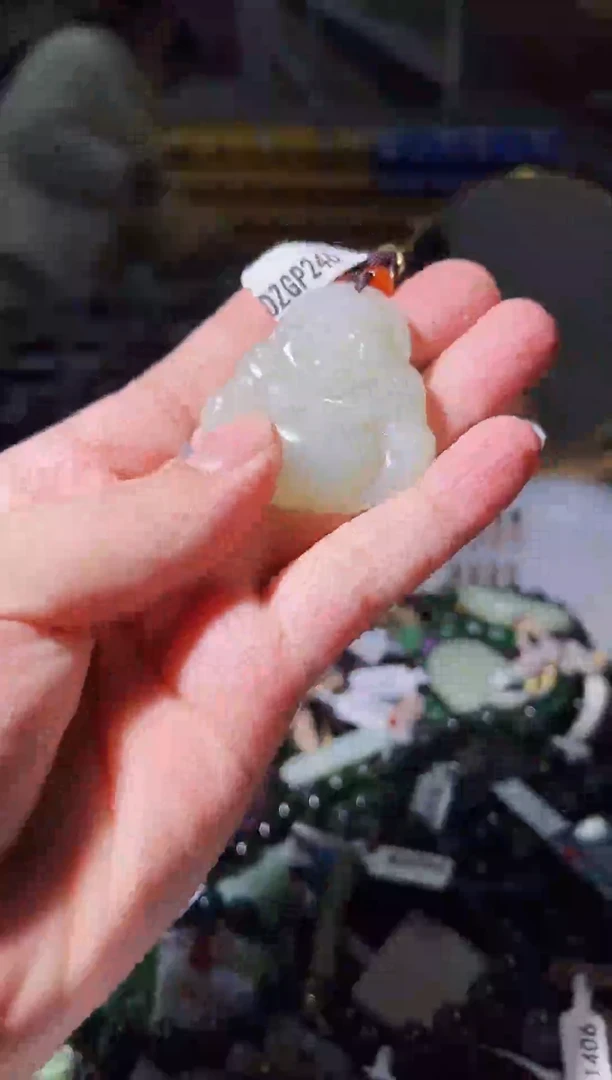 【闪购商品】和田玉颈饰未镶嵌拍一发一