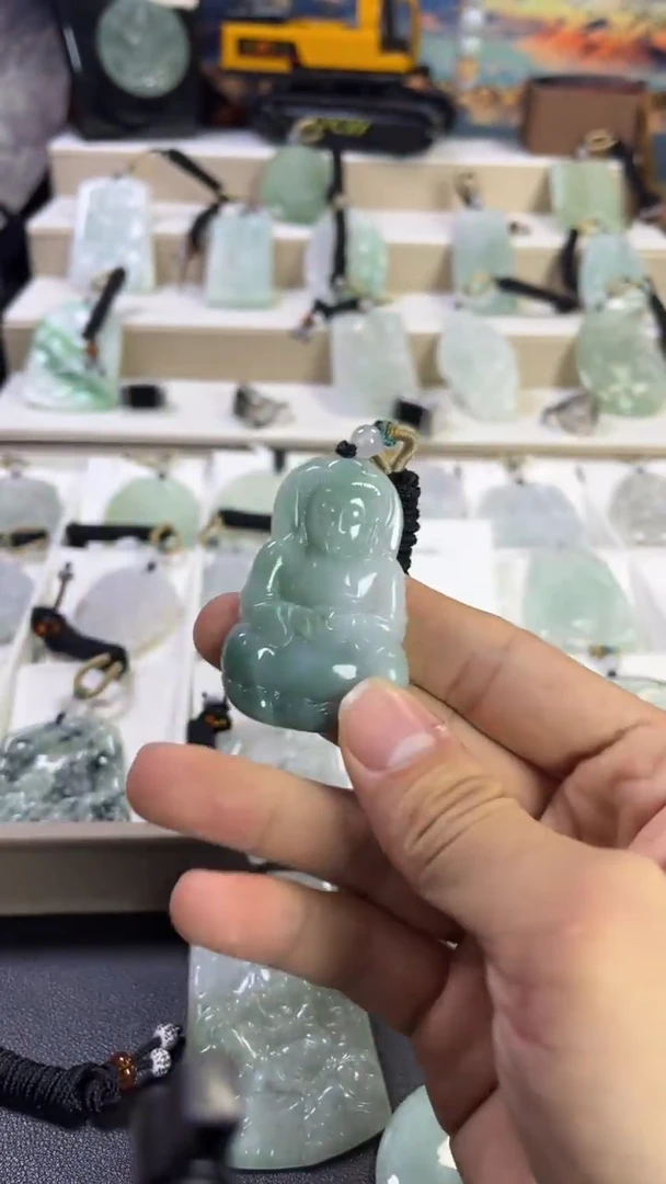 颈饰未镶嵌翡翠  /9/5    55