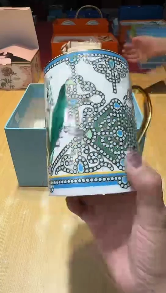 瓷片生活的本意是开心啊@@1