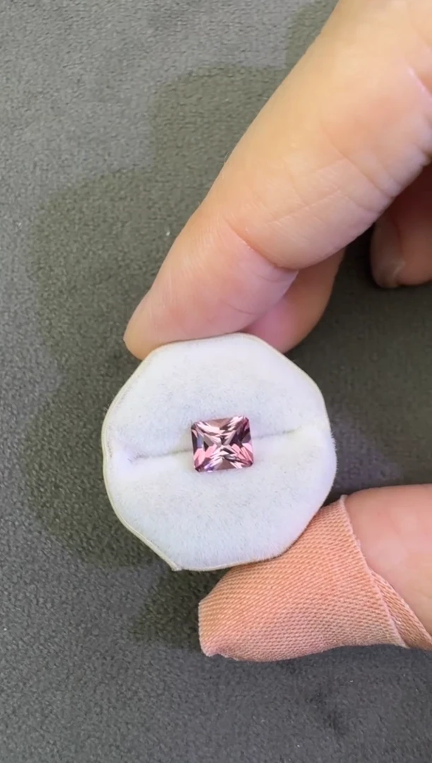 裸石海蓝宝石1ct