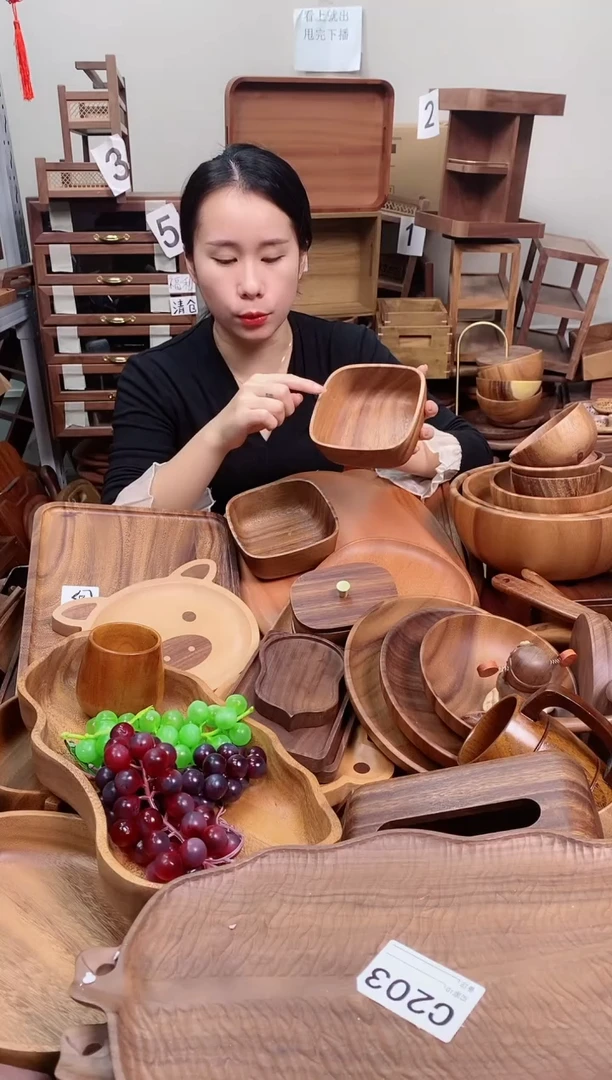 木 南美胡桃木正方砵13*5.5cm