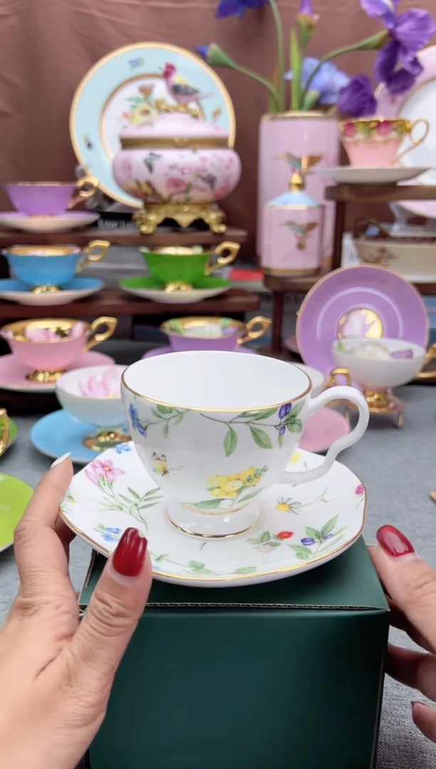 【闪购商品】新沙拉花园白底杯碟，。，。，。