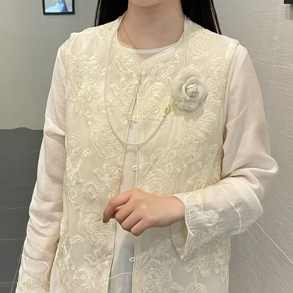 新中式中国风春款重工马夹时尚马甲宽松刺绣钉珠女士上衣气质坎肩