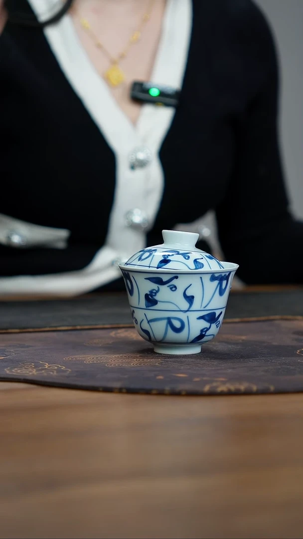 宁封窑青花刀字纹盖碗