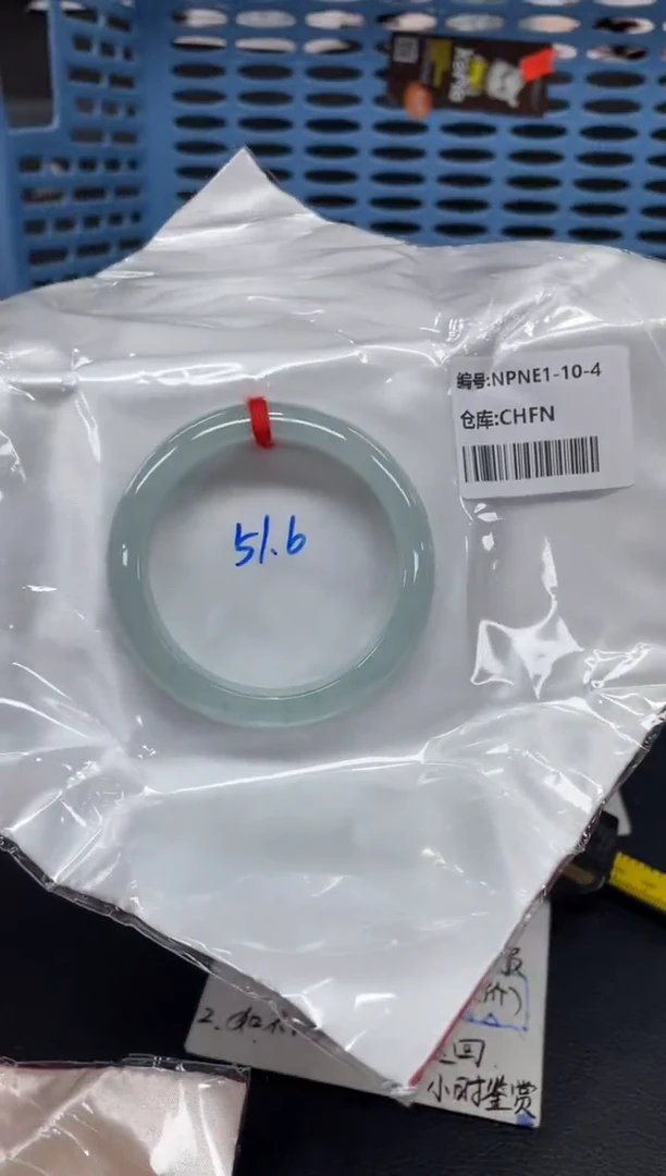 未镶嵌手镯翡翠波***?翡翠手镯