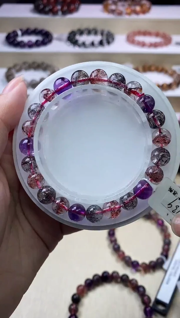 【闪购商品】水晶手链未镶嵌黑加仑超七8m+