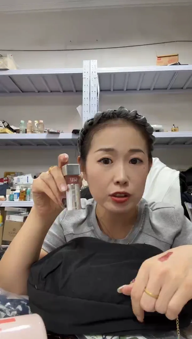 PU上车啦 宝宝们抓紧时间去下方链接拍吧tfck03口红一个