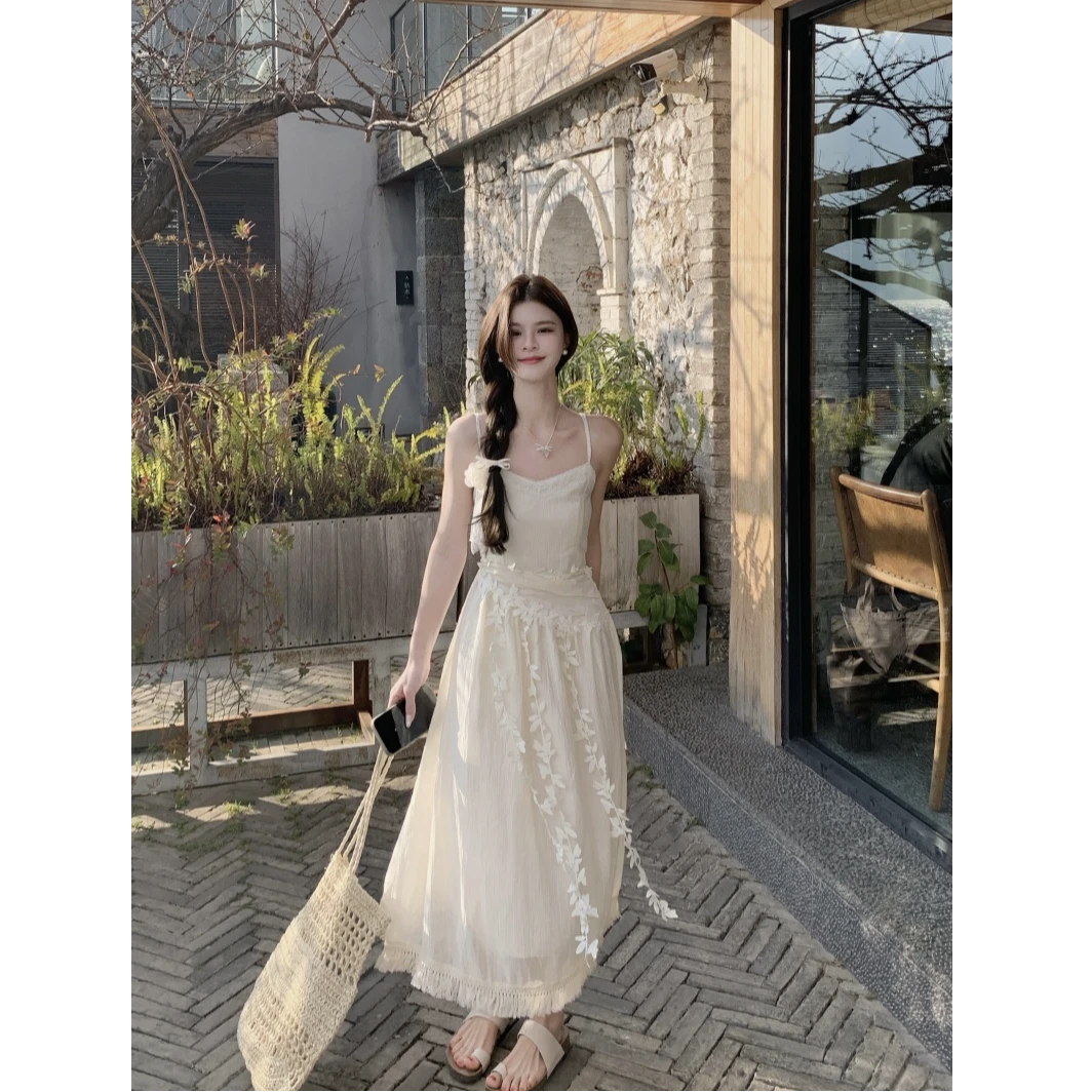 小个子吊带夏季吊带连衣裙裙子连衣裙方领初恋温柔显瘦小众