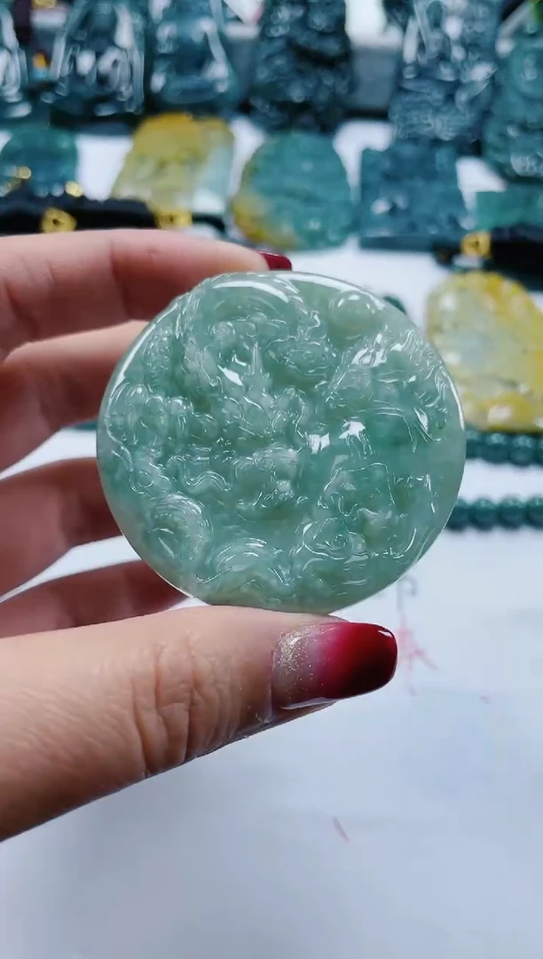 【闪购商品】翡翠颈饰未镶嵌