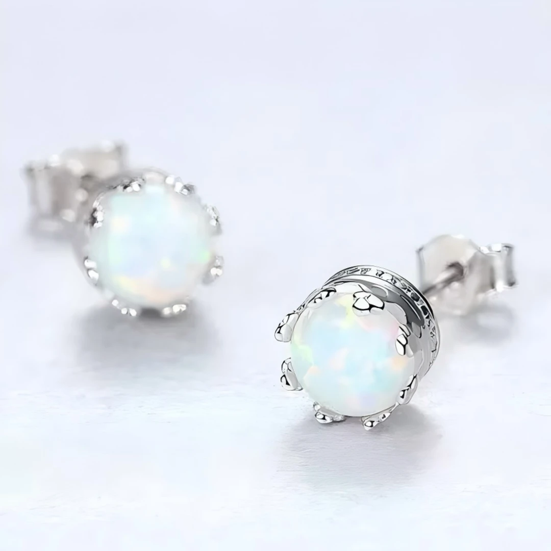 9231【原创欧泊opal系列·新月】0.7*0.7mm设计师澳宝耳饰