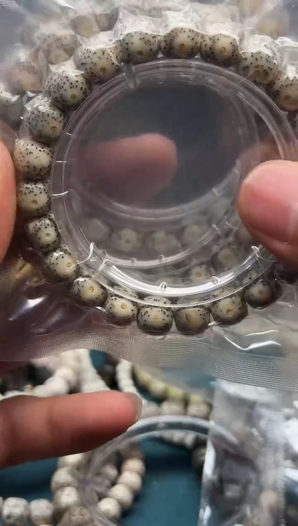 星月菩提吊坠奶奶灰冰料 同枝果正月 月留白10*9