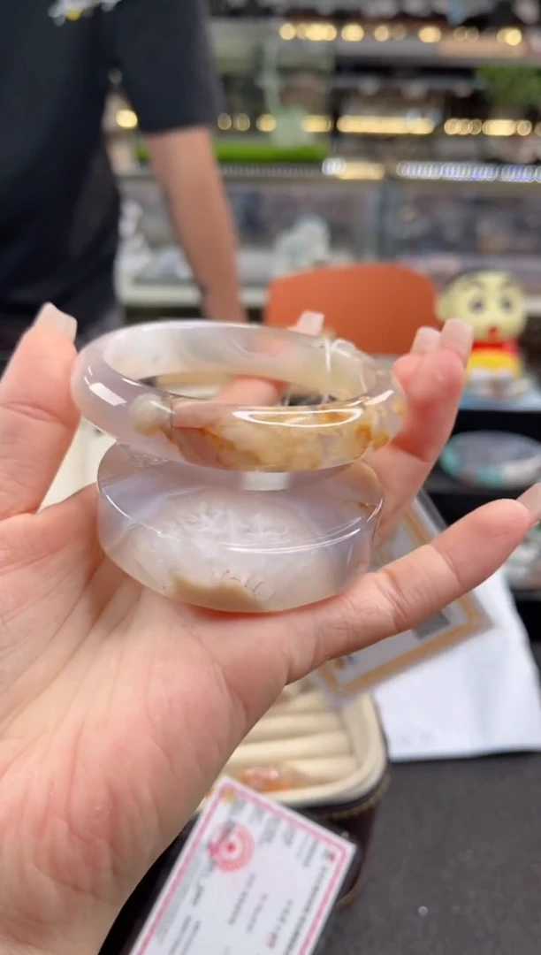 未镶嵌手镯石英质玉62圈口 （赠品镯心）6346237