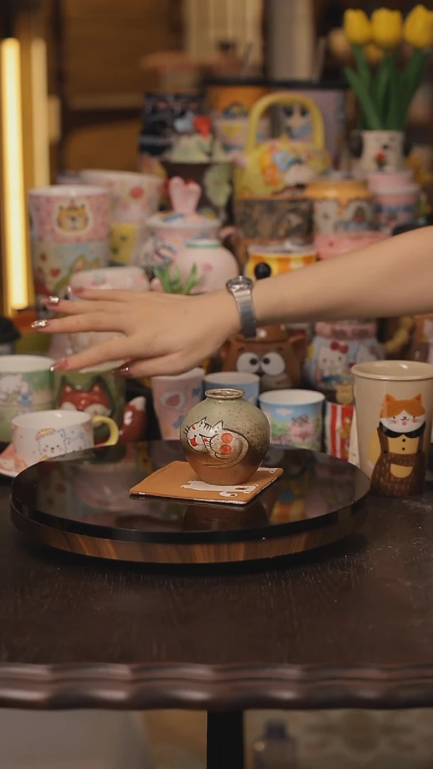 随机景德镇釉下彩绘设计师款式陶瓷