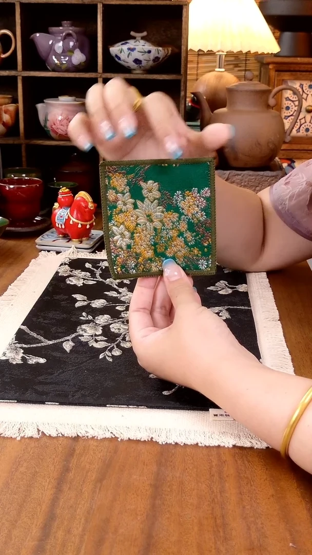 新人见面礼-繁星点点刺绣杯垫