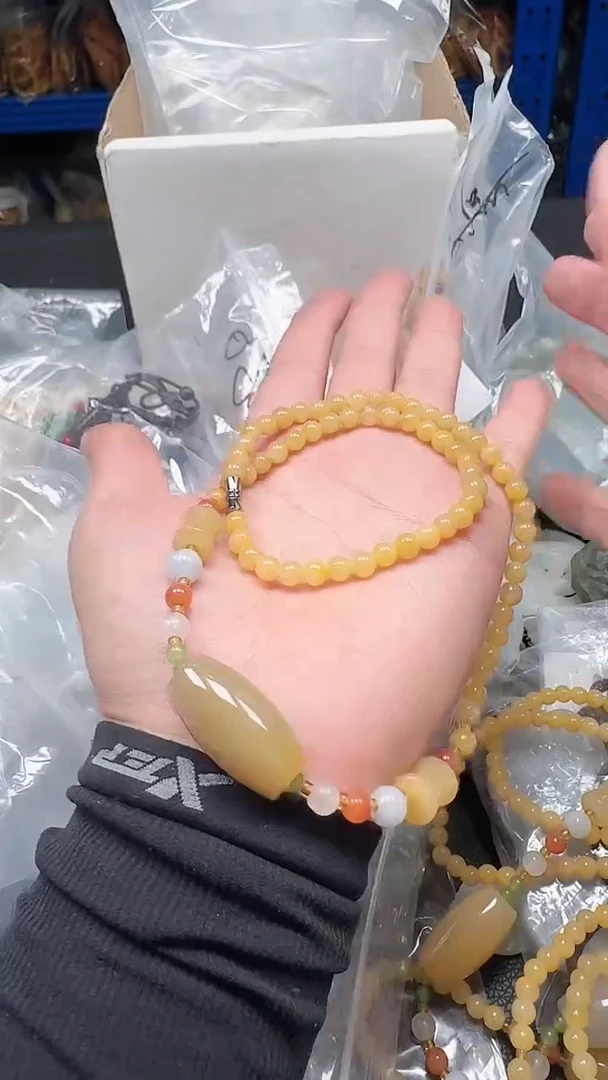 石英质玉未镶嵌颈饰42