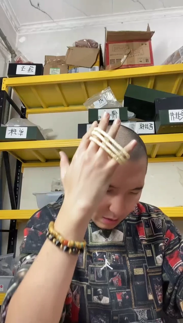 手串蜜蜡未镶嵌pz1114-228约6mm多样性发货发其一