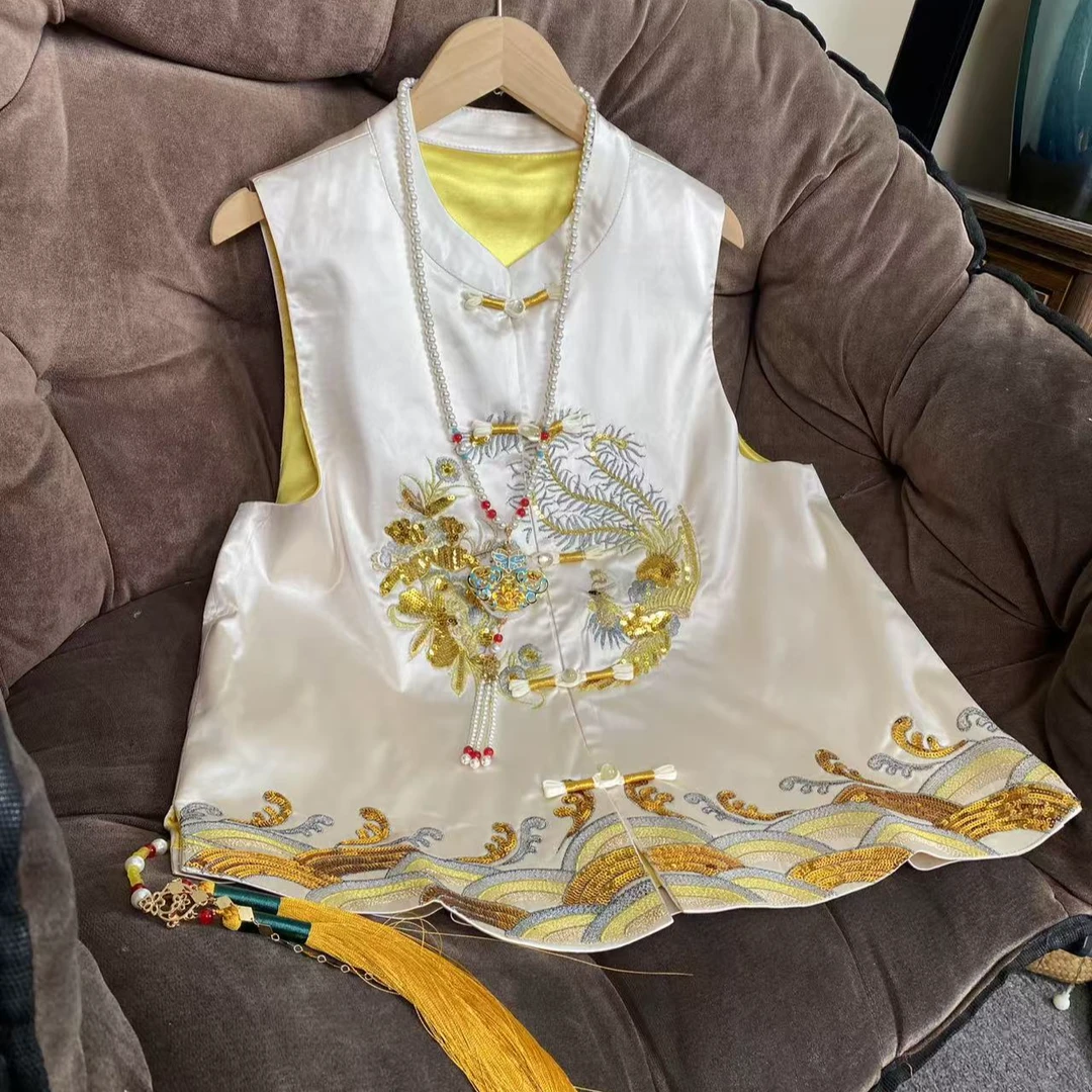 轻奢复古盘扣缎面马甲女春夏新款改良新中式刺绣上衣外搭唐装