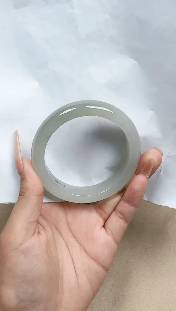 【闪购商品】和田玉手镯未镶嵌56/57圈口YY