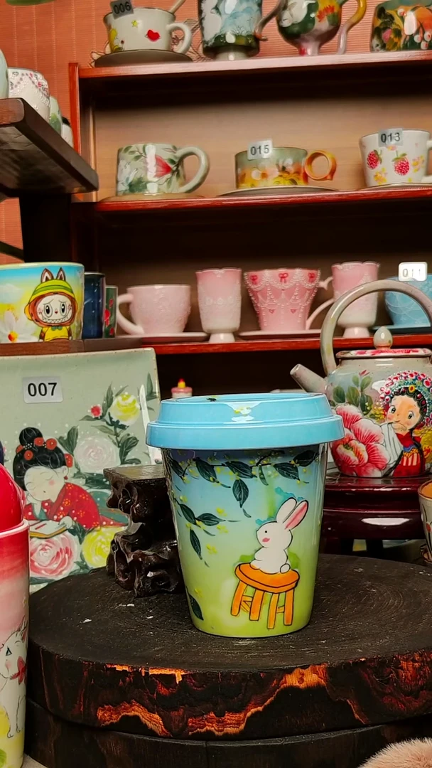 摆件陶景德镇手绘创意陶瓷有瑕