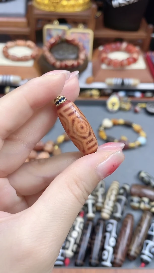 玛瑙/玉髓珠珠未镶嵌柒*?金蟾红肉龙六-柒