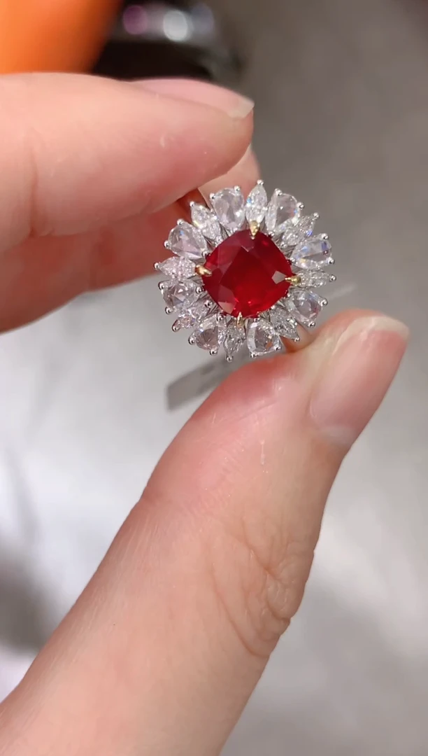 【闪购商品】红宝石戒指18K金镶嵌1.53CT  无烧鸽血红