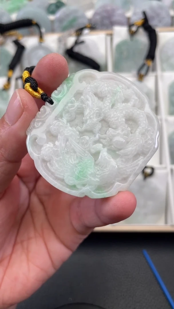 颈饰未镶嵌翡翠天然缅甸翡翠A货129