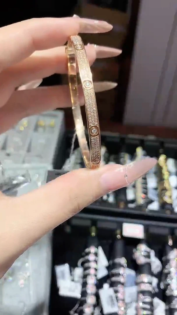 【闪购商品】钻石手镯18K金镶嵌手镯