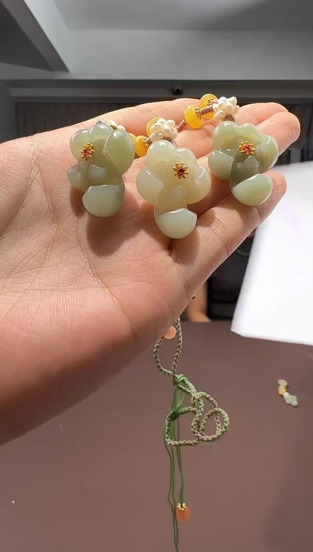 和田玉未镶嵌颈饰49-515-8.17多样性拍一发一