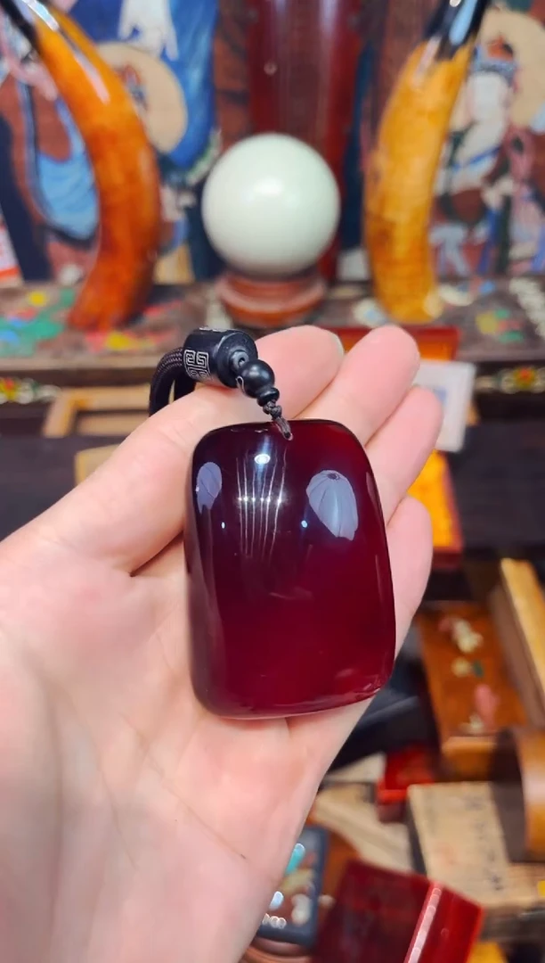 未镶嵌血珀裸石B瑞哥专属高端精品40