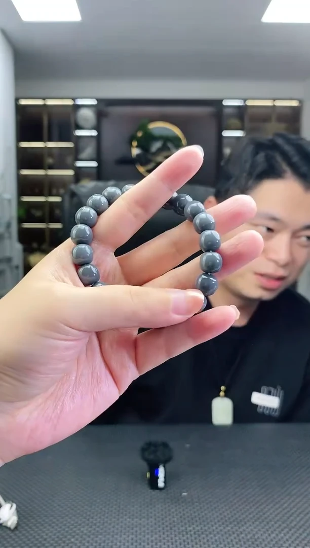 颈饰未镶嵌和田玉桶珠卡10手串