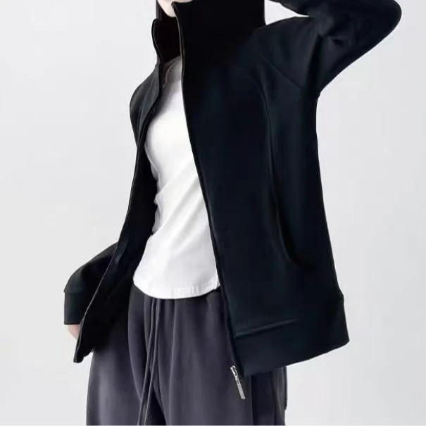 Y559黑加厚连帽卫衣拉链外套
