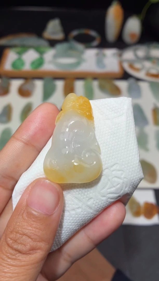 未镶嵌定制翡翠如意