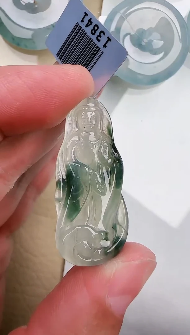 翡翠未镶嵌颈饰缅甸天然翡翠