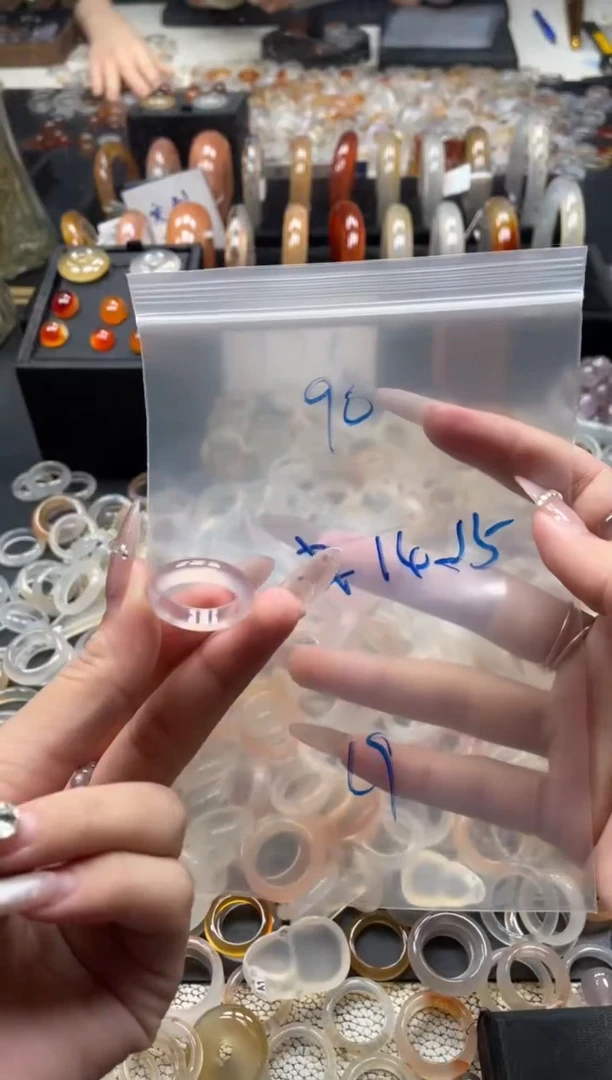 未镶嵌戒指玛瑙/玉髓90