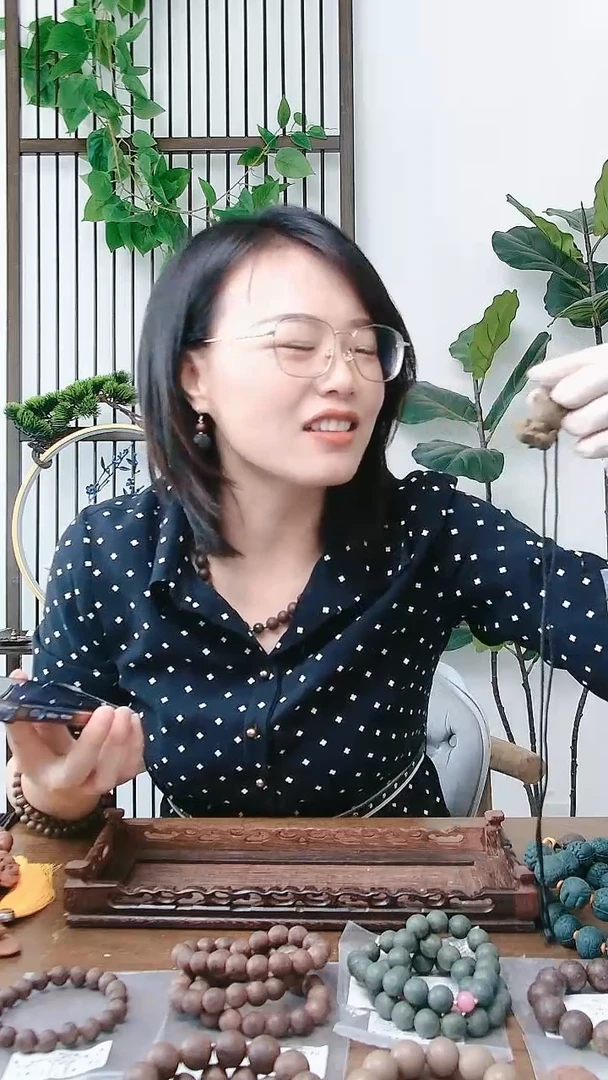 青木香方小狐狸仔