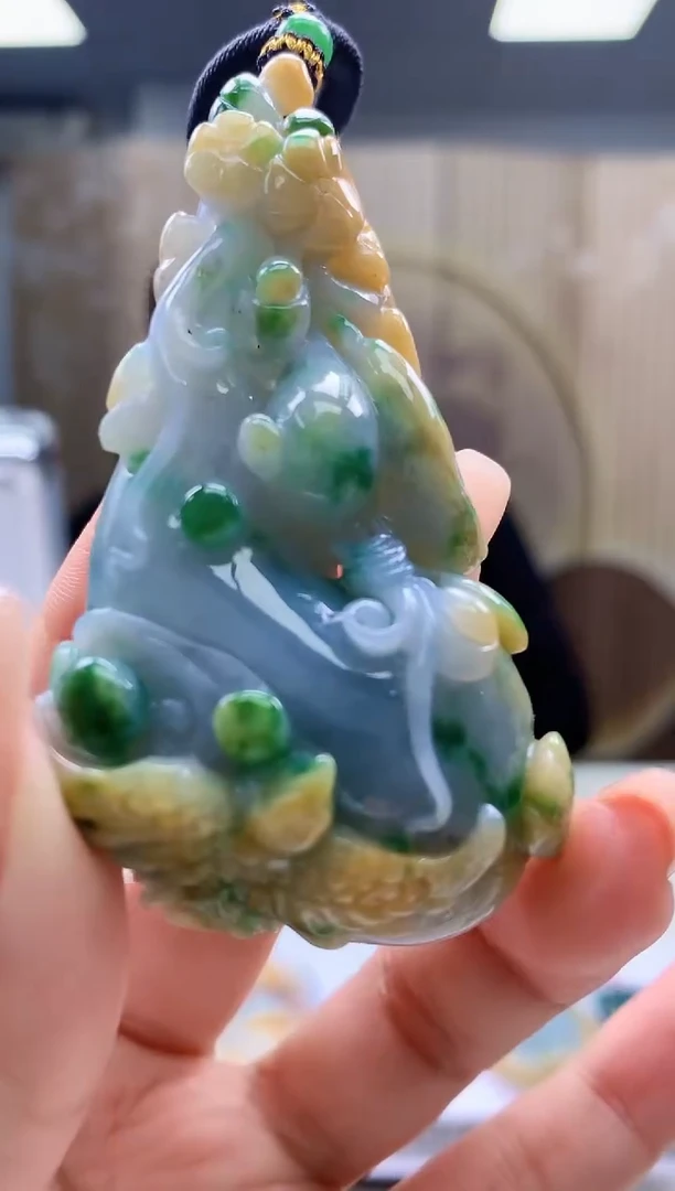 定制翡翠未镶嵌5060xx-毛货挂件58