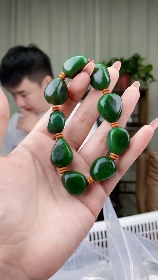 玉拍一发一，多样性发货！