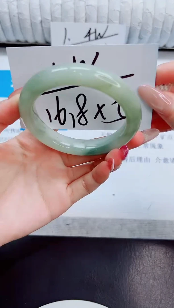 未镶嵌手镯石英质玉60/56