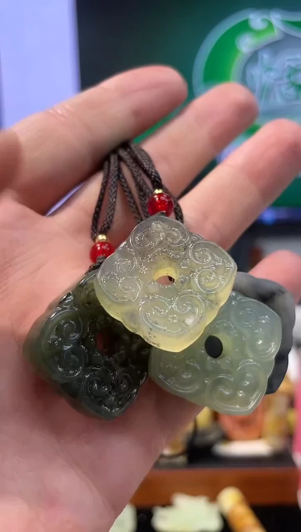 【闪购商品】岫玉吊坠未镶嵌多样性发货*拍一发一