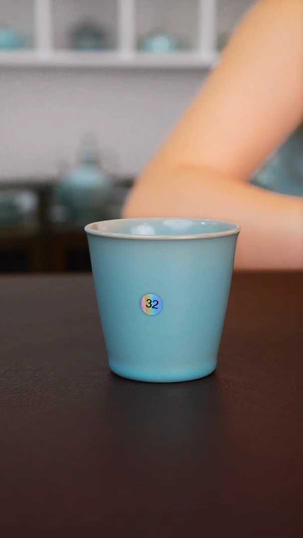 32号可乐杯大暇简包 无纹150CC---洁