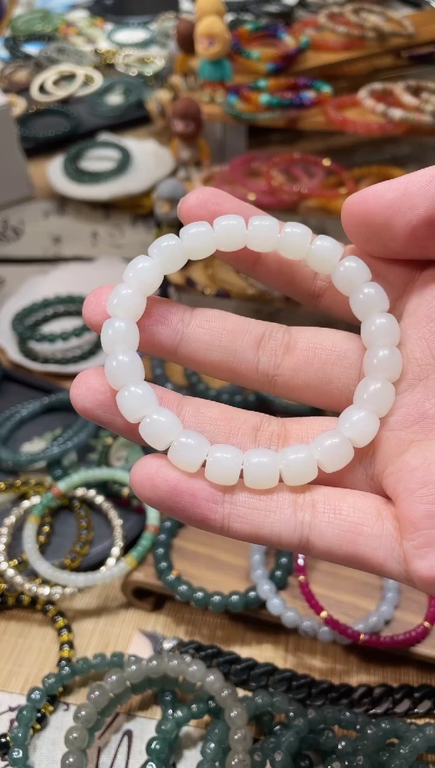 未镶嵌手串和田玉凡*歌9mm直切于阗和田玉白玉手串