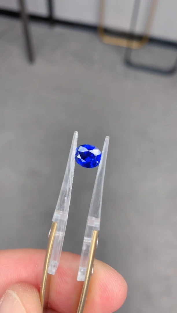 裸石蓝宝石1.5ct 皇家蓝蓝宝石